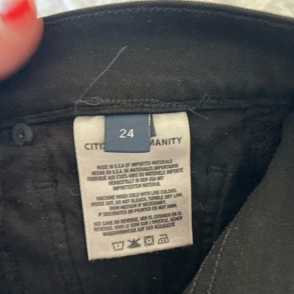 Citizens of Humanity black denim shorts - Picture 8 of 9